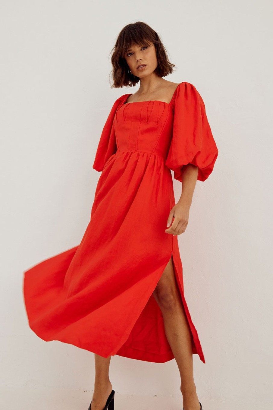 Dresses SOVERE | Relish Midi Dress - Solar Red