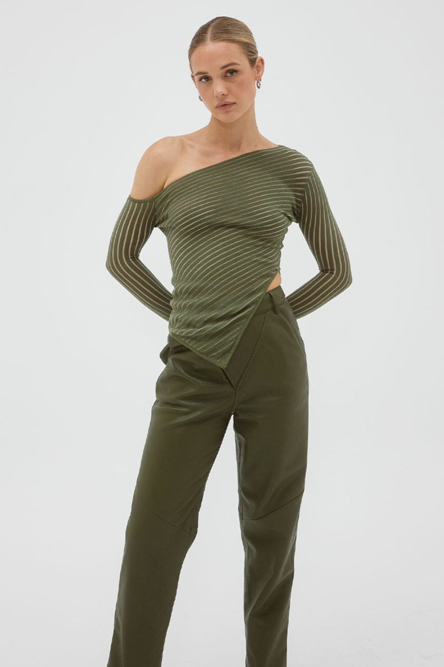 Knitwear SOVERE | Tilt Knit Top - Olive