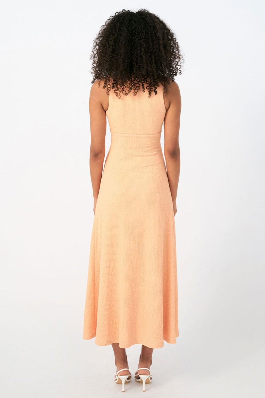 Dresses SOVERE | Expect Midi Dress - Soft Orange