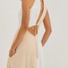 Dresses SOVERE | Destine Midi Dress - Milk Tea