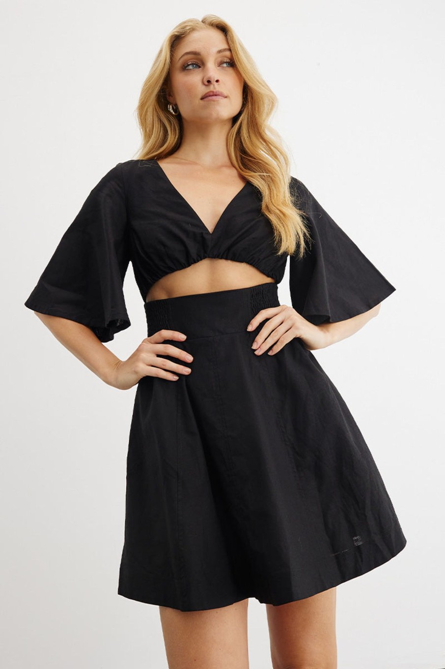 Dresses SOVERE | Epiphany Mini Dress - Black