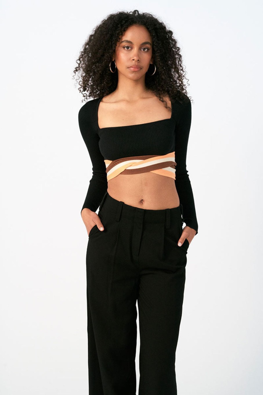 Knitwear SOVERE | Inertia Knit Crop - Black / Apricot