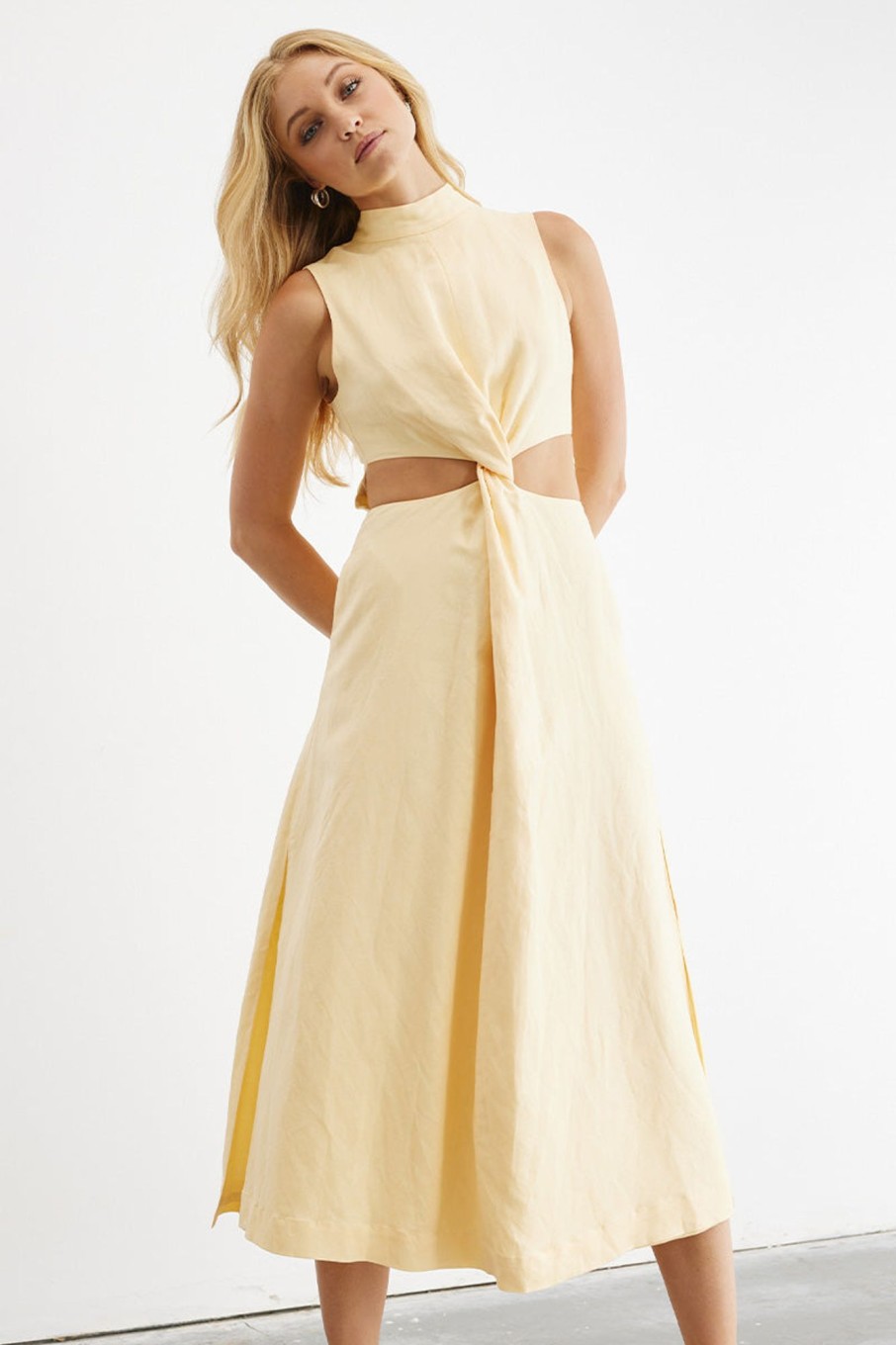 Dresses SOVERE | Asset Midi Dress - Lemon Custard