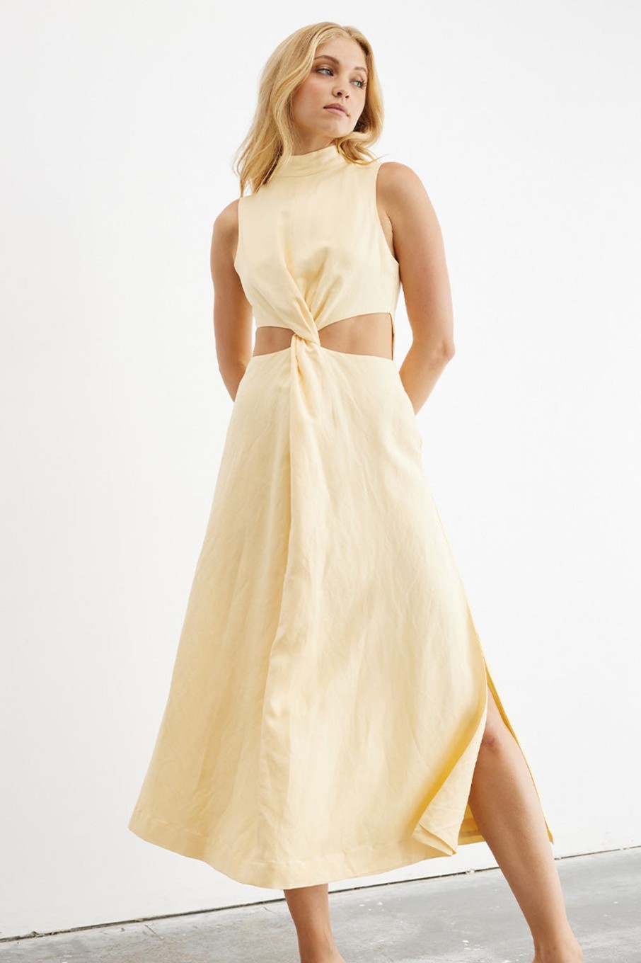 Dresses SOVERE | Asset Midi Dress - Lemon Custard