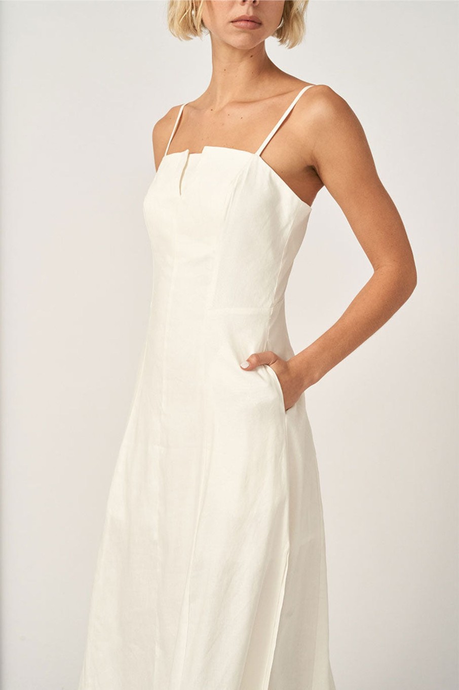 Dresses SOVERE | Serendipity Midi Dress - White